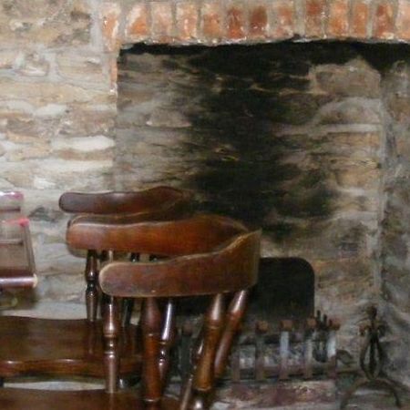Harbour Moon Inn Looe Extérieur photo