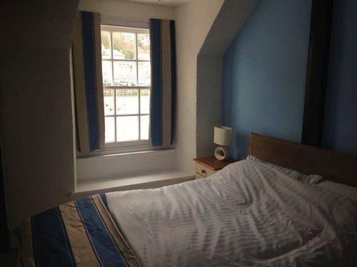 Harbour Moon Inn Looe Extérieur photo